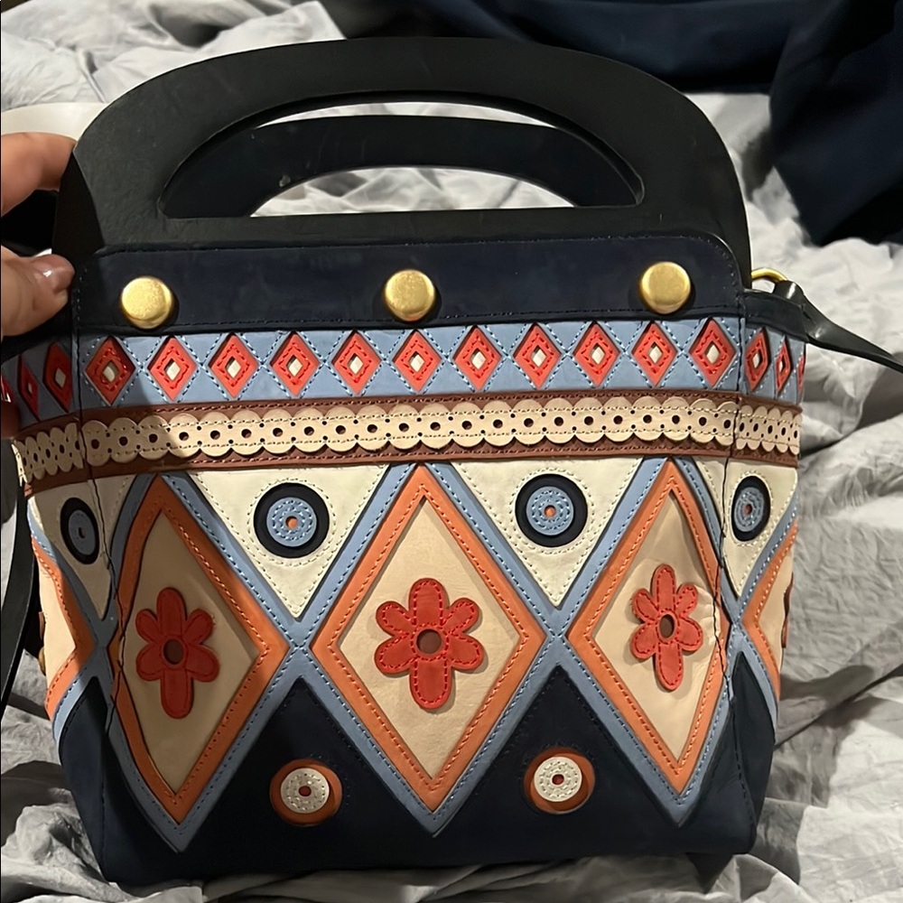 Beautiful Tory Burch Colorful Geometric Patterned Women's Bag. Barely used.